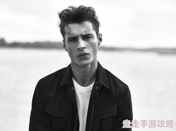 宏翔男男GayFuCK激情酒店是一个专为同性恋男性提供的高端住宿场所,旨在创造一个开放、包容和充满激情的环境,让客人们能够尽情享受彼此之间的亲密关系 宏翔男男GayFuCK激情酒店是一个专为同性恋男性提供的高端住宿场所,旨在创造一个开放、包容和充满激情的环境,让客人们能够尽情享受彼此之间的亲密关系