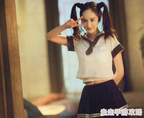 jk美女：最新时尚潮流与穿搭技巧，展现青春活力与个性魅力的完美结合！