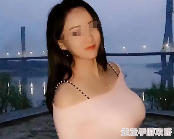 艳妇被三十公分交换呻吟，近日引发热议，网友们纷纷讨论其背后的故事与社会影响