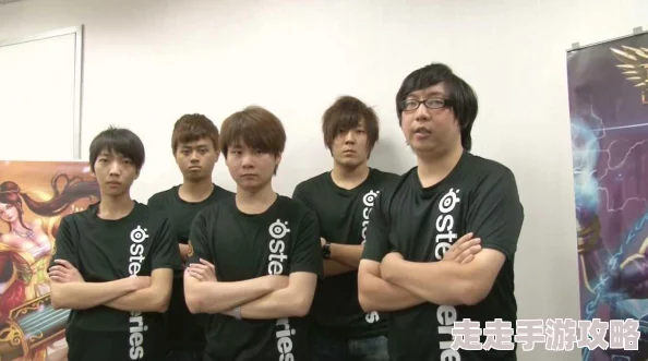 2025年热门足球游戏推荐：冠军足球经理4全新赛季挑战与球员转会动态